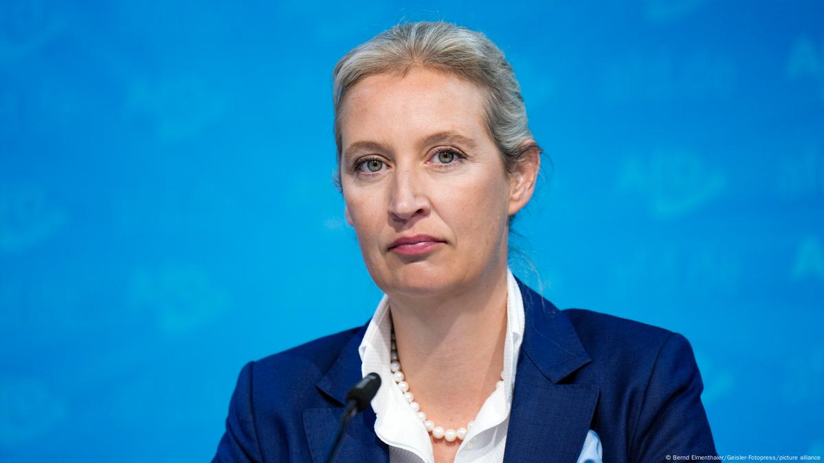 Who is Germany's far-right AfD leader Alice Weidel? – DW – 10/09/2024