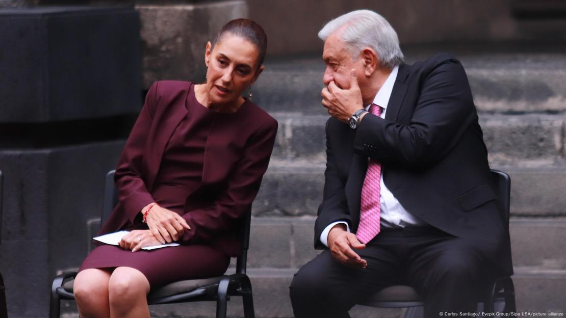 Claudia Sheinbaum e Andres Manuel Lopez Obrador durante evento