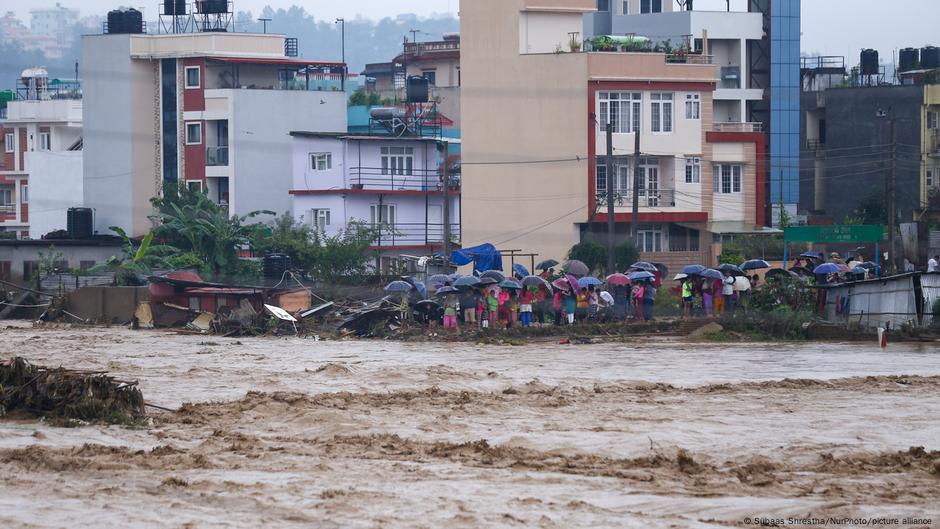 Viele Tote bei Überschwemmungen in Nepal