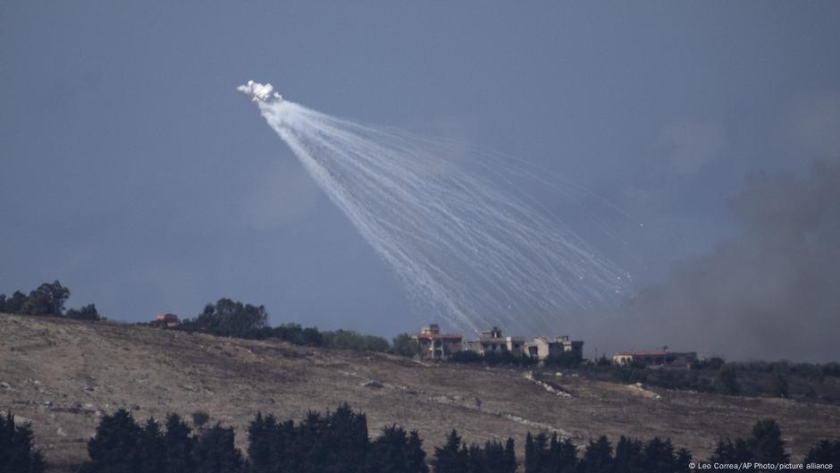 قتيل في غارة إسرائيلية على جنوب لبنان وعون يحتج