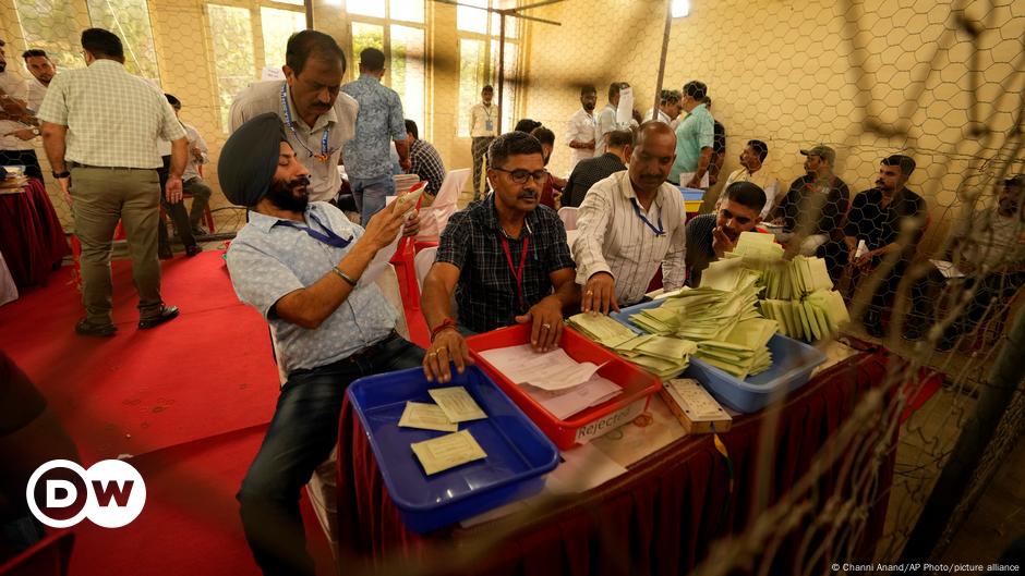 India: Kashmir awaits result of first vote in a decade