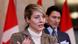 Ministra de Relações Exteriores do Canadá, Melanie Joly primeiro-ministro Justin Trudeau ao fundo.