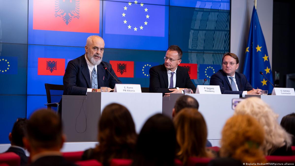 Albania starts talks to join EU after bloc's 'wake-up call'
