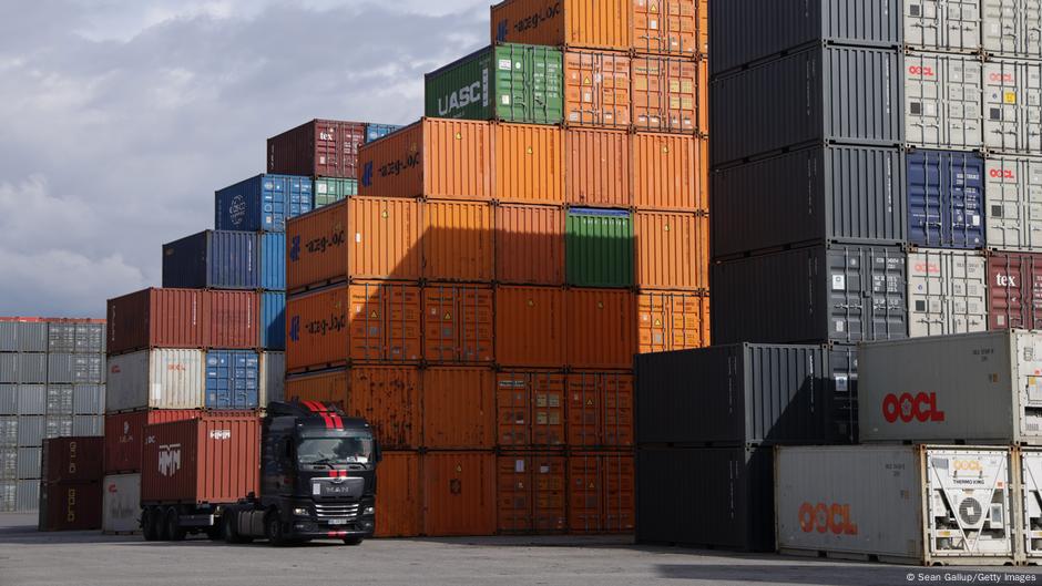 Germany news: German exports rebound as US shipments surge