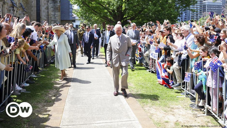 Monarchie-Fans empfangen Charles III. in Australien