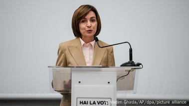 President Maia Sandu holding a press conference after the vote on Monday October 21, 2024