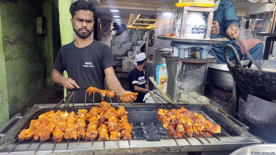 Vegetarianism in India: Personal choice or caste politics?  DW  09/18/2025