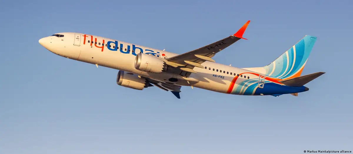 Pilot under investigation for purposefully trying to crash plane after alleged brawl with copilot prompts emergency landing