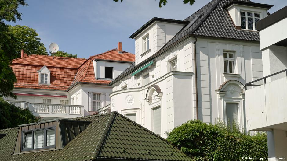 Svaki grad ima četvrti sa lepim i skupim vilama - ovo je Berlin Grinevald.