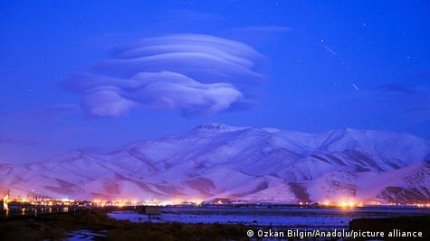Nubes Raras En El Cielo
