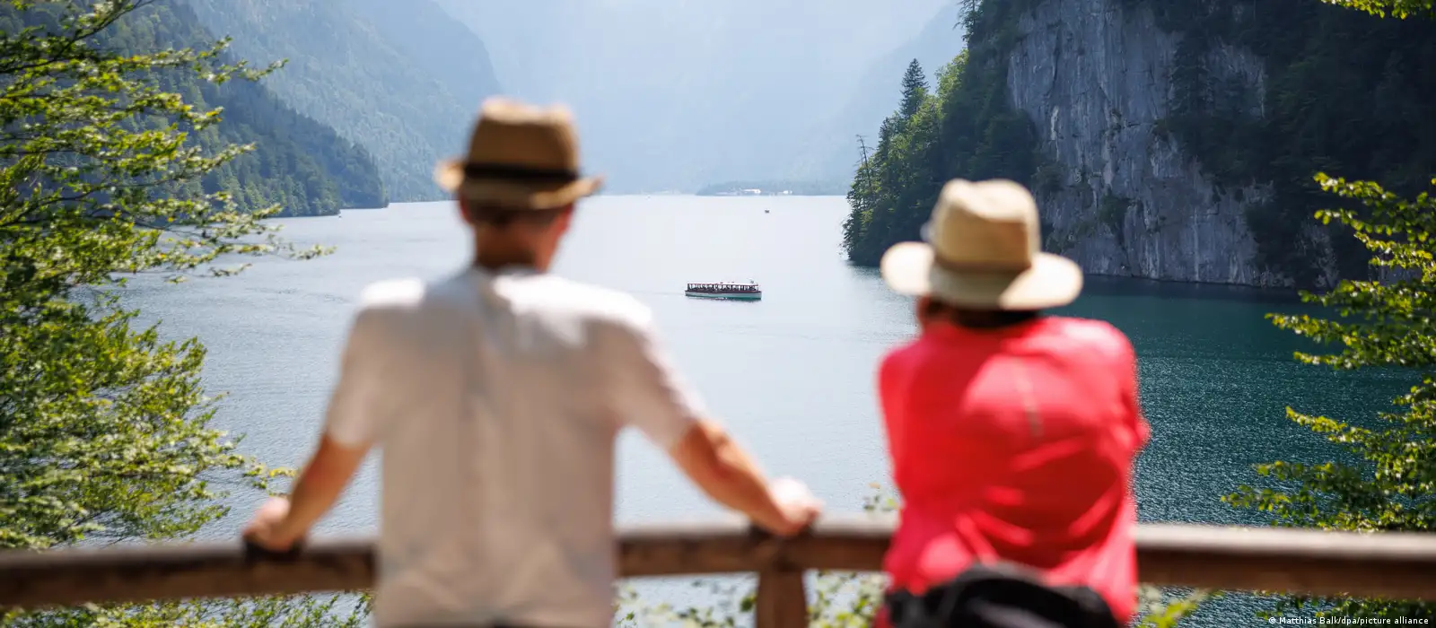 左翼党和绿党呼吁推行节假日补休制度