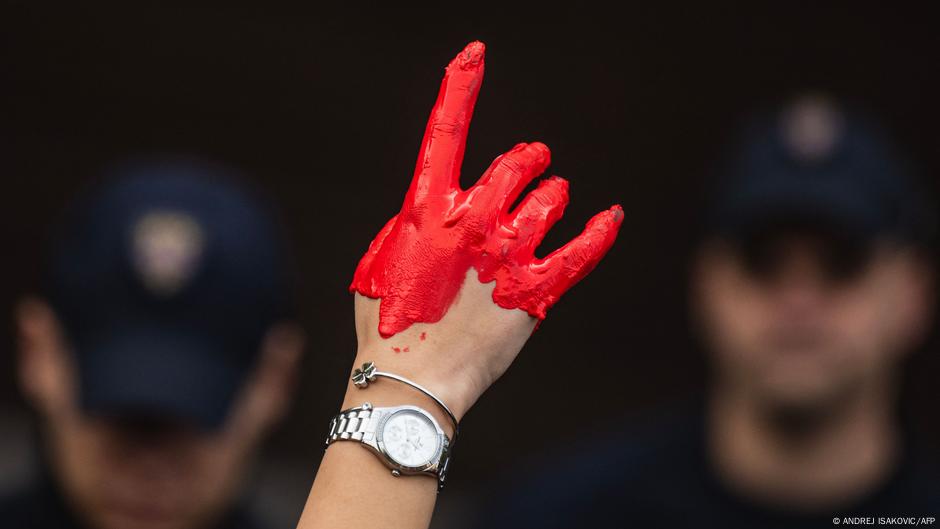 Slika sa protesta u Beogradu zbog nesreće u Novom Sadu, 3.11.2024.