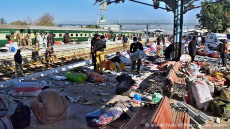 Bombenexplosion am Bahnhof in Quetta, Pakistan