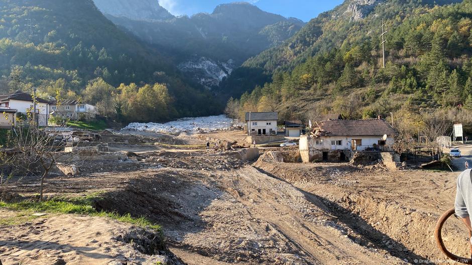 Na potezu od samo hiljadu kvadratnih metara poginulo je trinaest ljudi