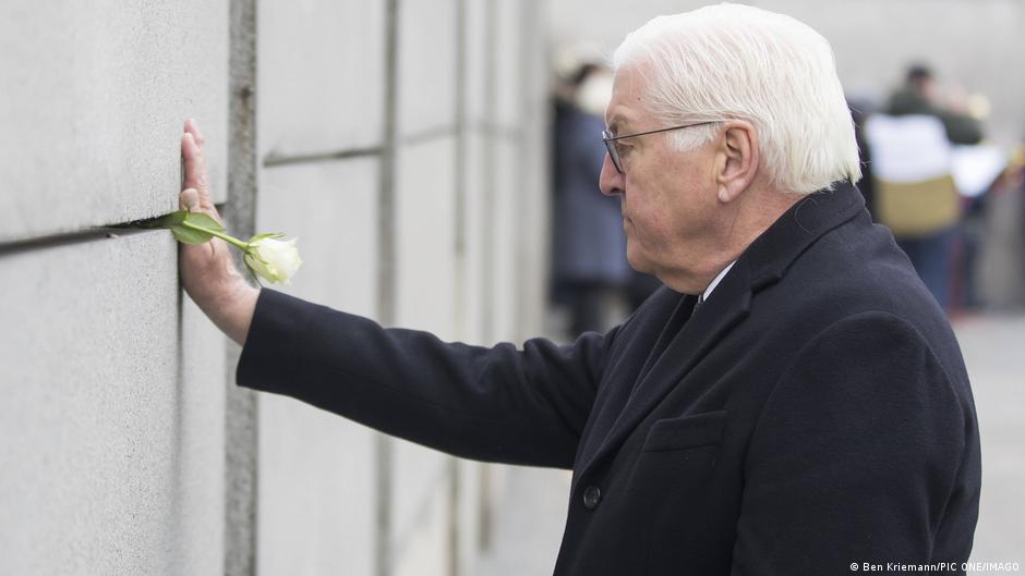 Germany news: Fall of Berlin Wall, pogrom night commemorated