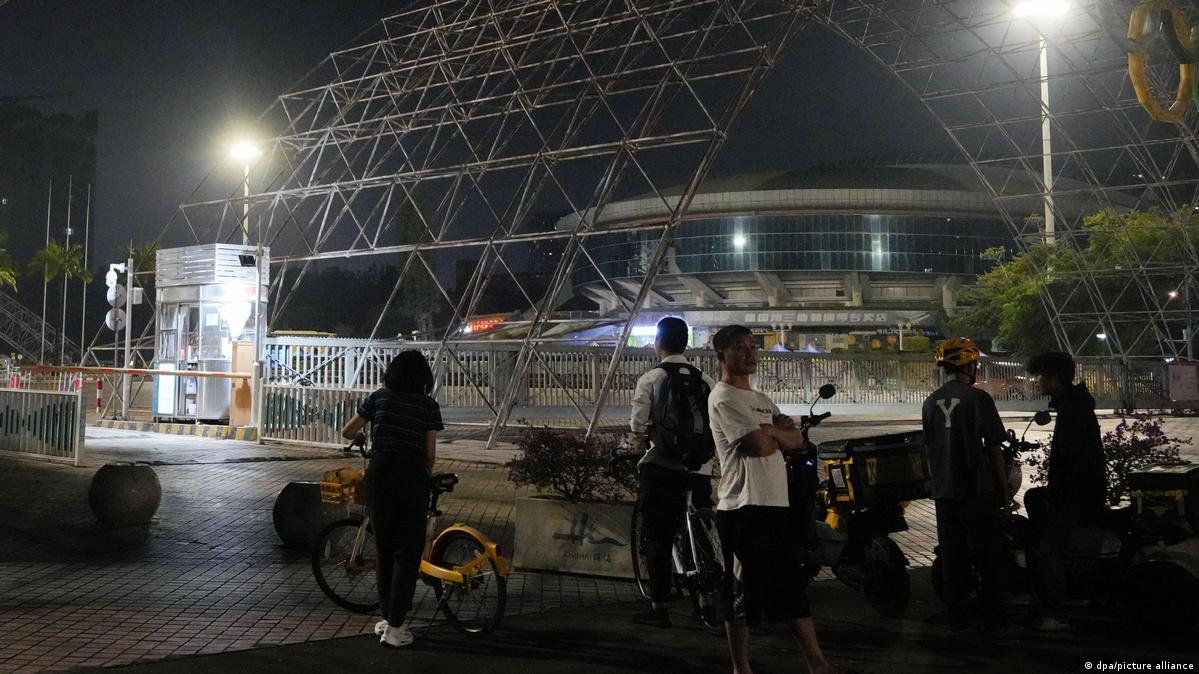 珠海汽车无差别冲撞市民事件致35人死亡