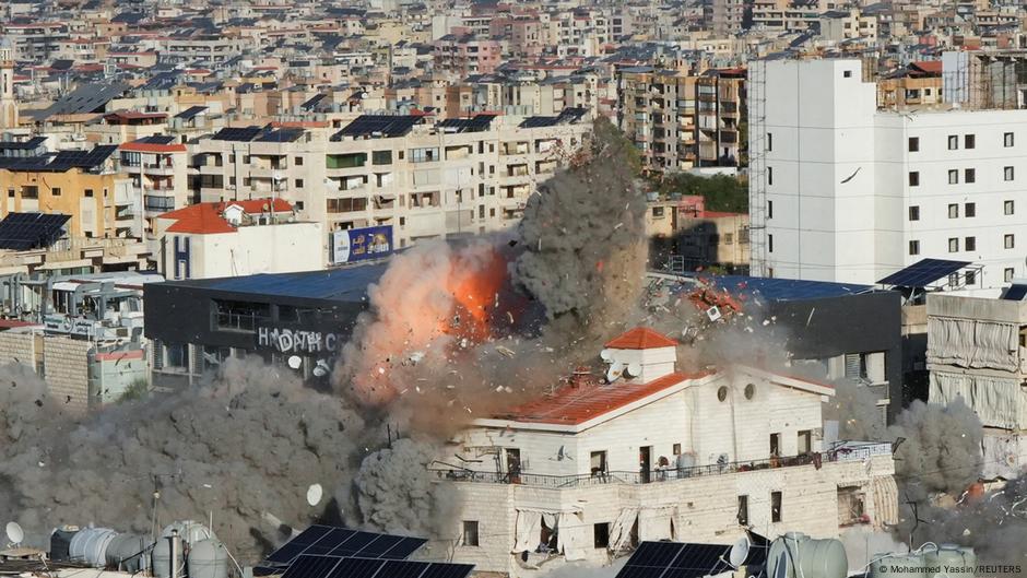 مصادر: مقتل مسؤول العلاقات الإعلامية بحزب الله في غارة إسرائيلية
