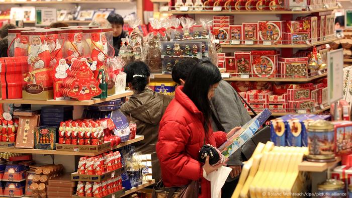 Alemães não desistem do chocolate, apesar do preço recorde