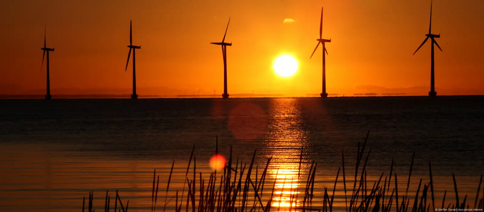 How do renewables contribute to energy security? – DW