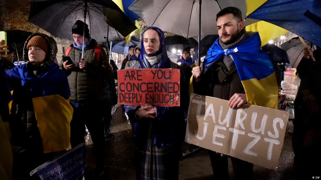 Protesto pelo envio de armamentos à Ucrânia