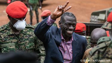 Mwanasiasa wa upinzani Uganda, Kizza Besigye