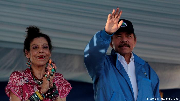 Nicarágua muda Constituição e dá poder absoluto a Ortega e esposa