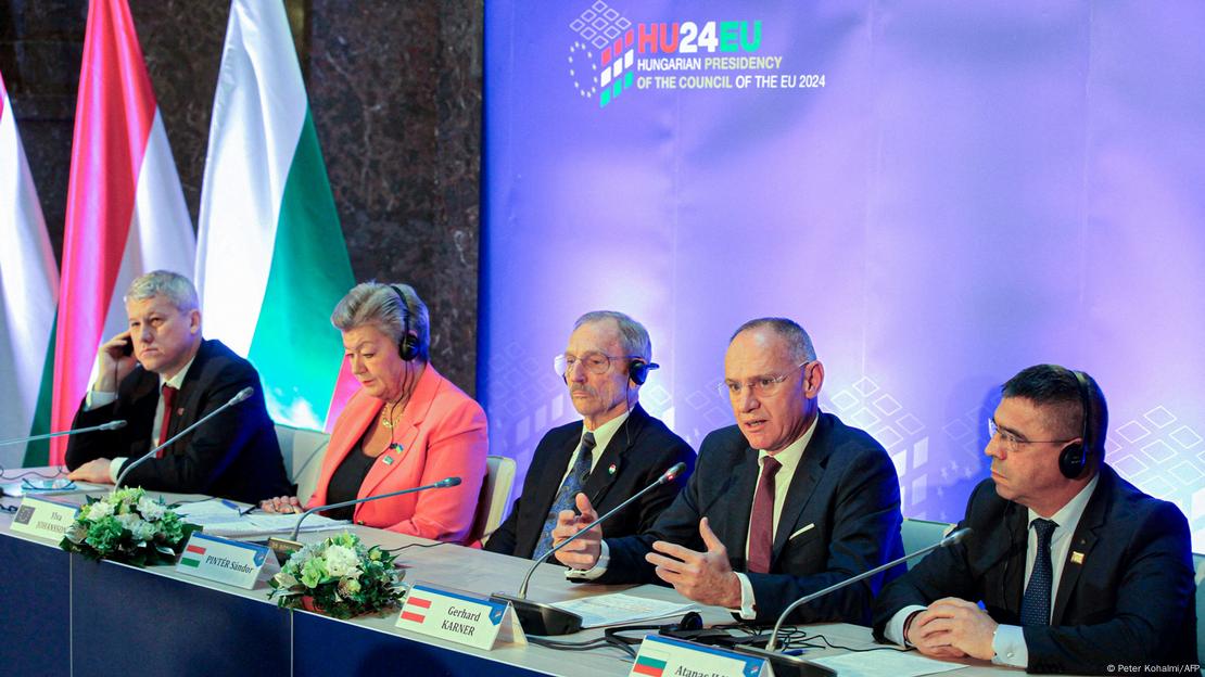 Pressekonferenz der Innenminister von Rumänien, Bulgarien, Ungarn und Österreich mit EU-Innenkommissarin Ylva Johansson in Budapest 