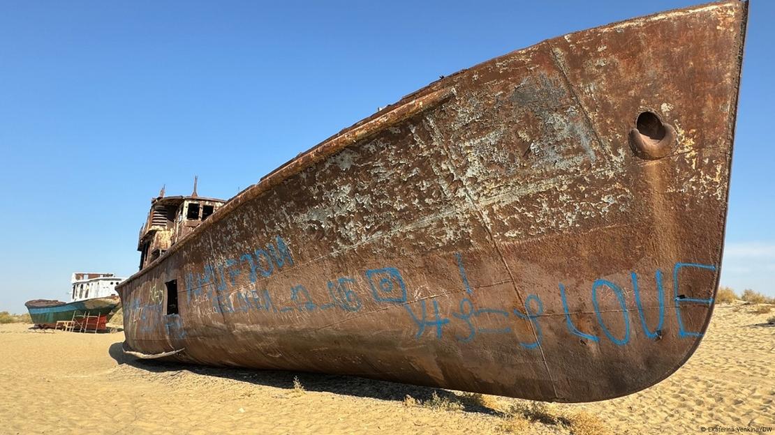 "These wrecks and remains (of ships) are the only link between the present and the past of the sea," says Pink Floyd video director Aubrey Powell