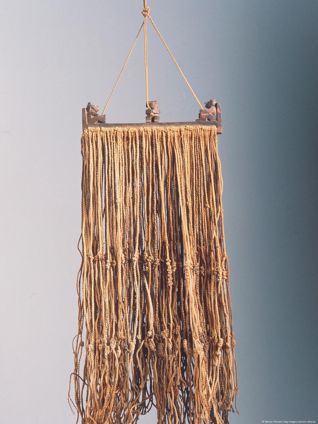 Quipu. Quipu.