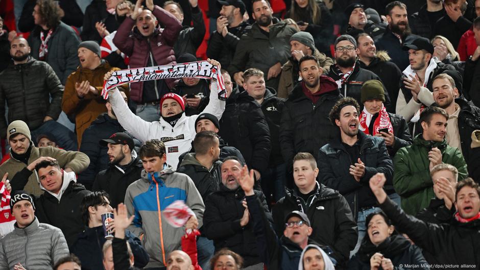 Navijači Štutgarta na stadionu „Rajko Mitić“ u Beogradu