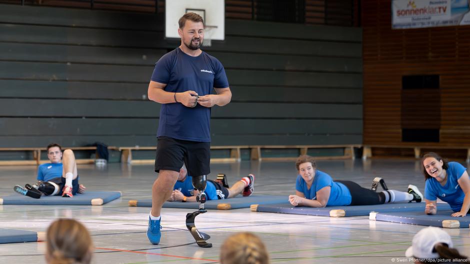 Paraolimpijski heroj Hajnrih Popov sada trenira druge i motiviše ih