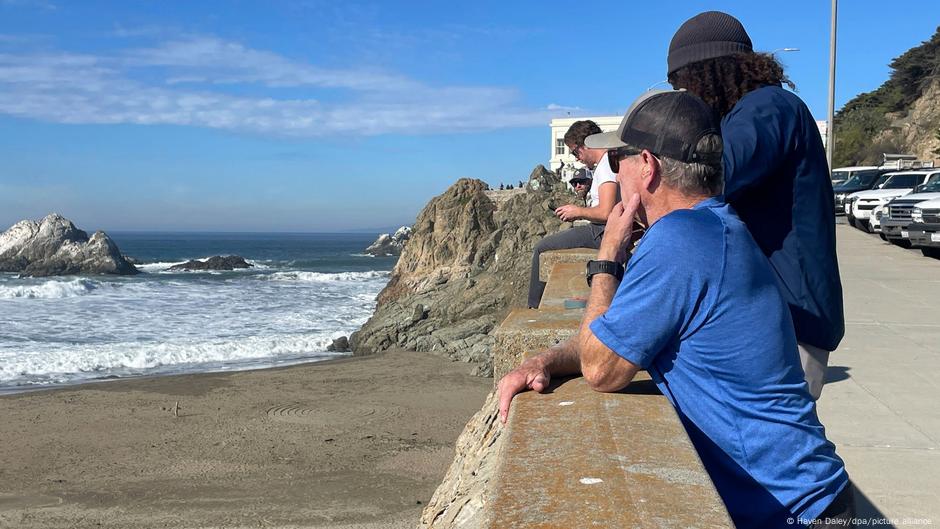 Has the tsunami warning for california been canceled