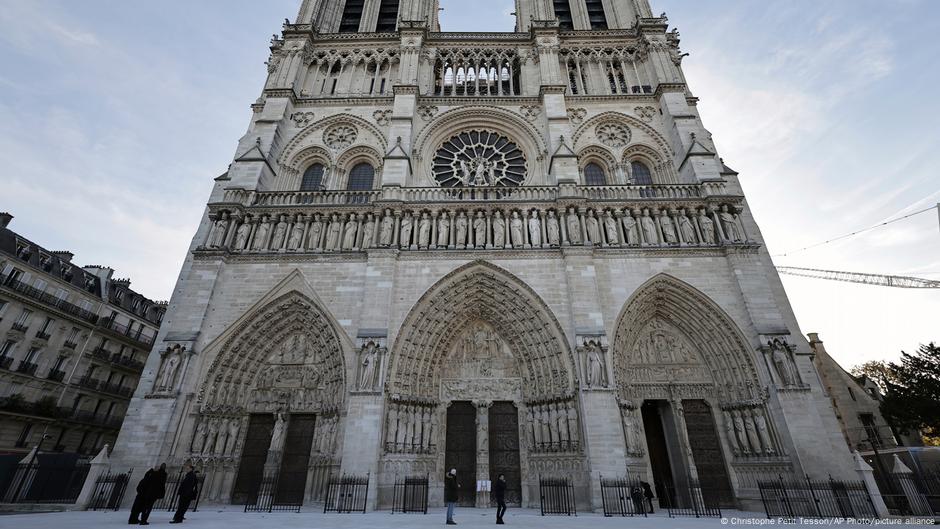 Notre Dame Paris awaits reopening of historic cathedral DW 12/07/2024