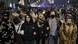 Tbilisi - demonstrues antiqeveritare të kapur përkrahu duke protestuar në rrugët e Tbililsit