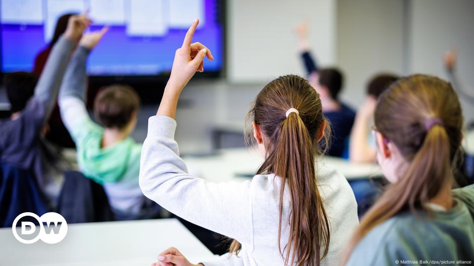 [Coluna] Belle Silva e a descredibilização dos profissionais da educação