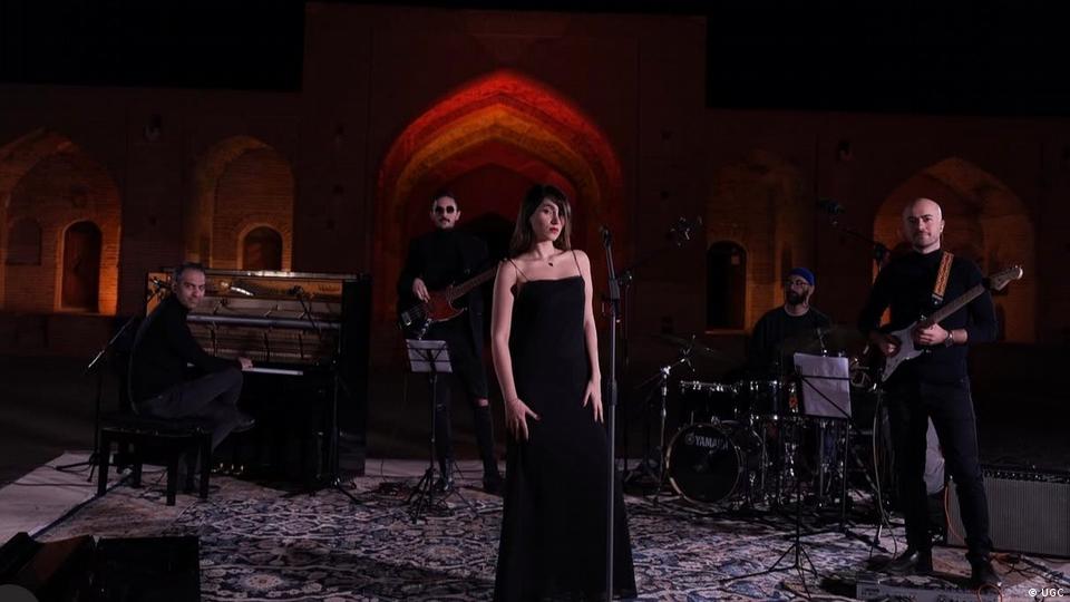 Iran | Konzert Parastoo Ahmadi