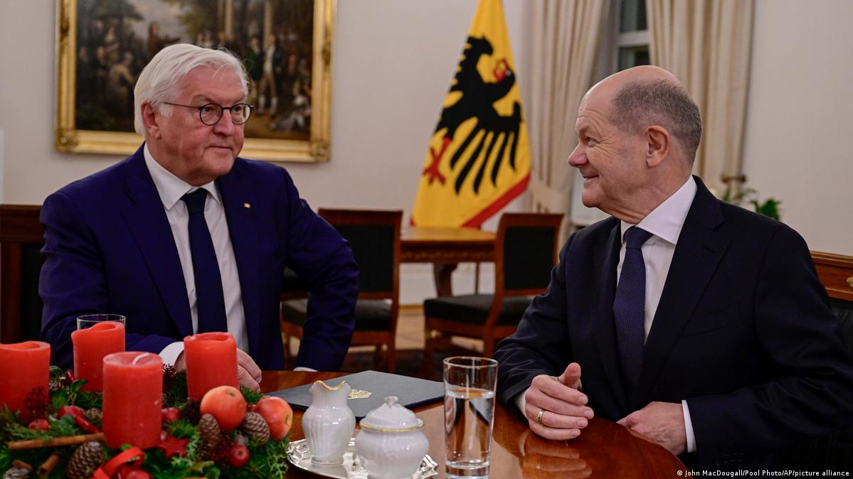 German election Major parties unveil their 2025 platforms DW 12/17