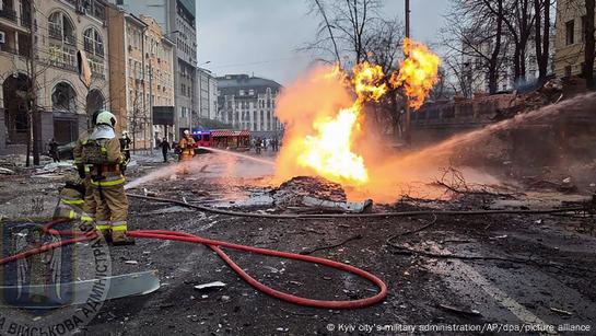 Schwerer Russischer Raketenangriff Auf Kyjiw – DW – 20.12.2024