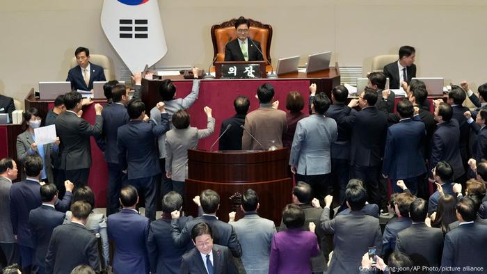 Coreia do Sul tem 2º impeachment em menos de duas semanas