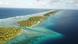 Marshallinseln Majuro: Luftaufnahme einer Inselkette im Meer Marshallinseln Majuro: Luftaufnahme einer Inselkette im Meer