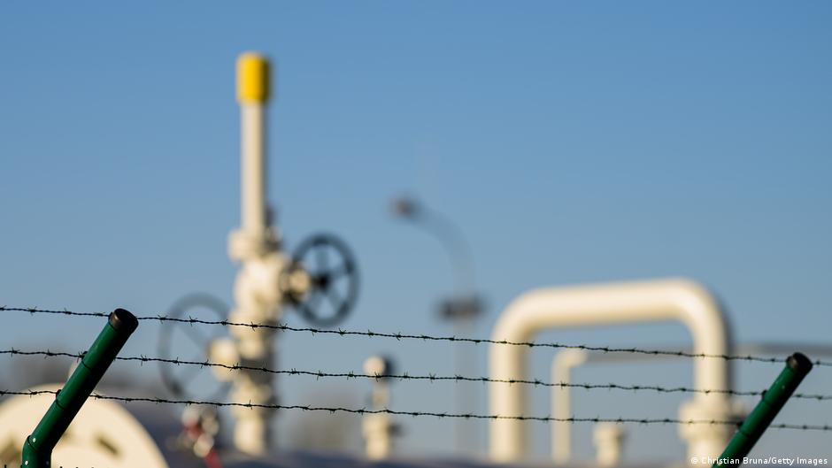 Zbog političkih sukoba BiH nikada nije izvršila diverzifikaciju kada je reč o snabdevanju gasom, pa je i dalje u funkciji samo jedan ulaz u BiH – onaj kod Zvornika