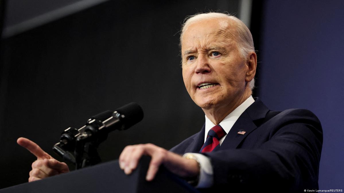 Joe Biden begins radiation treatment for prostate cancer – DW – 10/11/2025