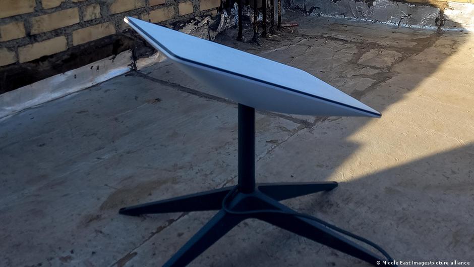 استارلینک و موج بازداشت‌ها در ایران؛ وقتی اینترنت جرم می‌شود