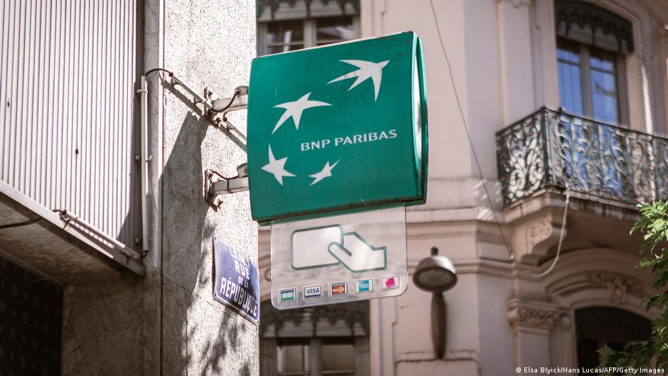 FT: Франція відмовляється передати ЄС заморожені активи РФ – DW – 08.12.2025