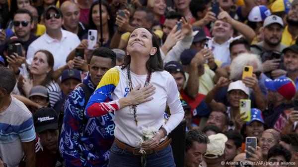 Maria Corina Machado vence Prémio Nobel da Paz 2025 – DW – 10/10/2025