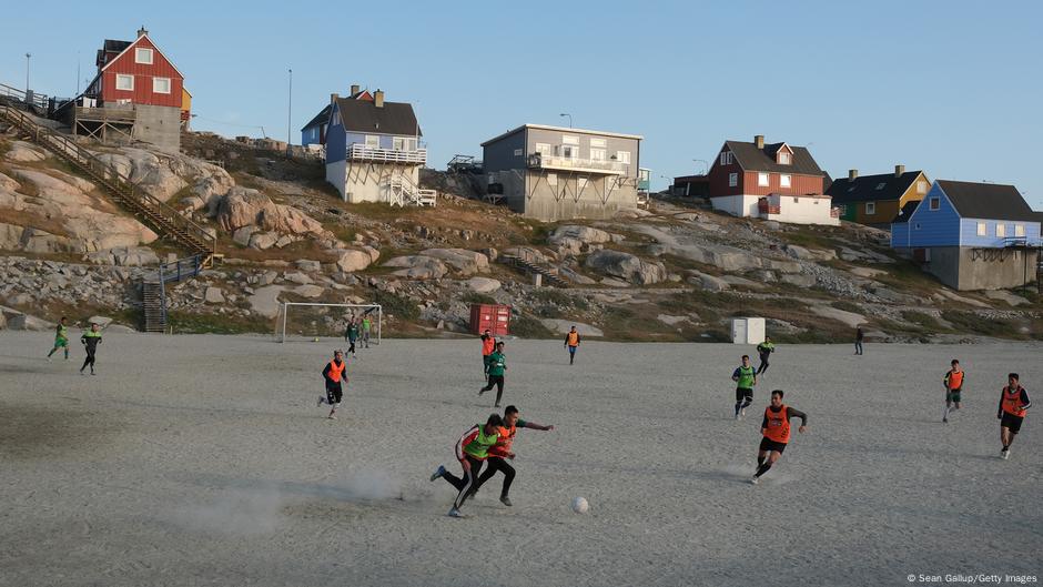 Grenland ima svoj sopstveni fudbalski savez još od 1971.