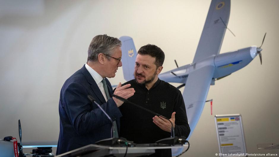 Кір Стармер відвідує Україну перед відставкою