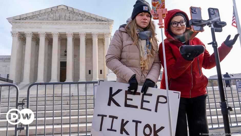 US Supreme Court upholds federal law that bans TikTok