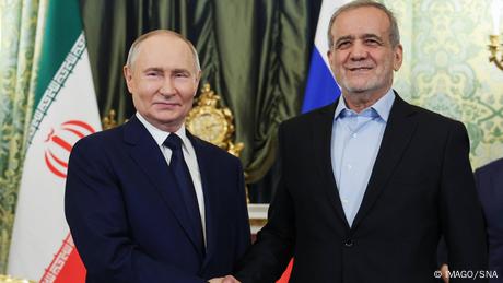 Der russische Präsident Wladimir Putin und der iranische Präsident Masoud Pezeshkian besiegeln Kooperation für zwei Jahrzehnte. 