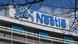 Budynek z logo firmy Nestle Budynek z logo firmy Nestle